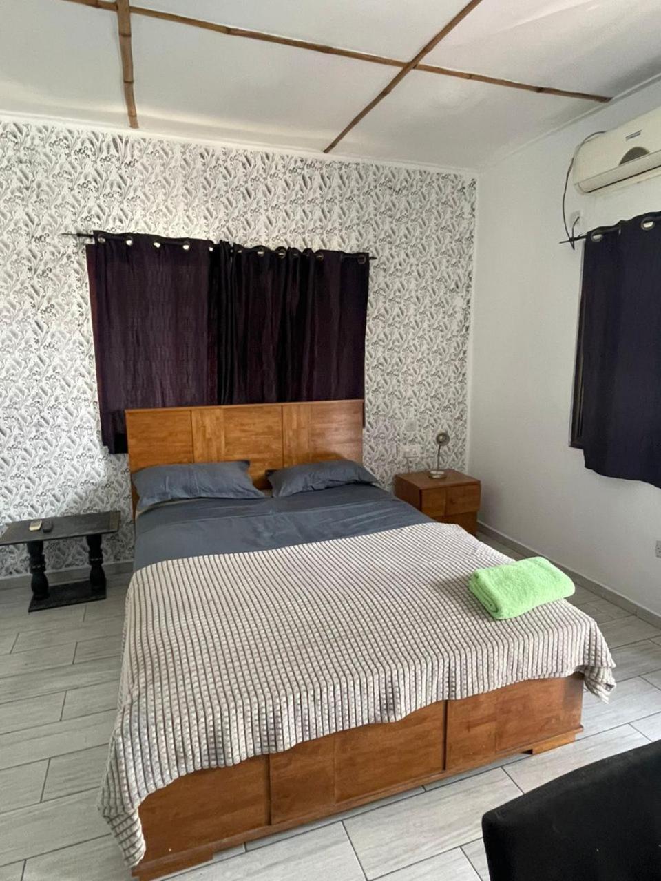 Omanye Lodge Άκρα Εξωτερικό φωτογραφία